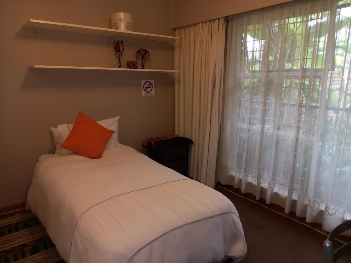 Troas Boutique Hotel Vanderbijlpark Eksteriør billede